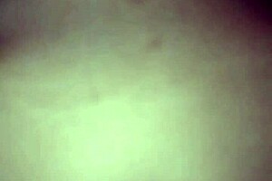 reventandole el culo a la hermana mientras los padres no estan