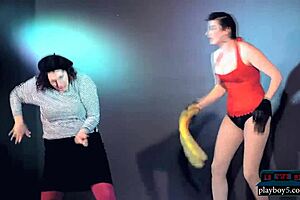 Blonde femdom says, 'want to see my fetish comedy improvisation?'