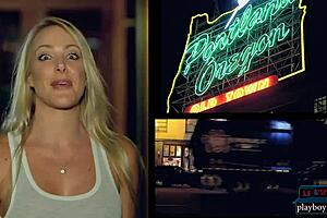 Blonde femdom says, 'want to see my fetish comedy improvisation?'