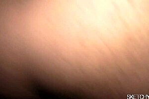 Intense Ass Splash Action in Gay Scene with Powerful Movements