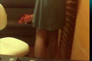 pandora legs on webcam