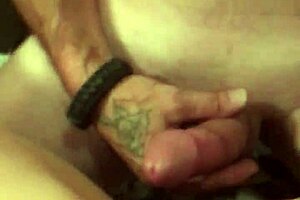 Side Chick Sucking Fat Cock Hard