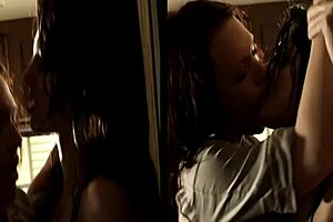 Julia Voth In Intense Lesbian Kissing And Sucking Scene