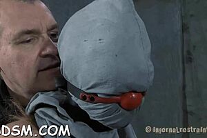 Brunette Getting Fingered