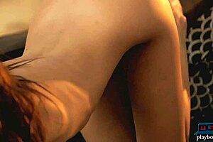 Sabrisse fox does hot solo striptease 😍