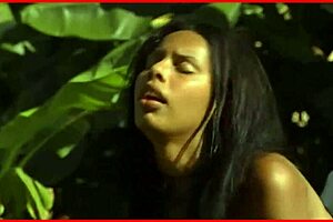 Robinson Crusoe in a hot and steamy; in Sin Island