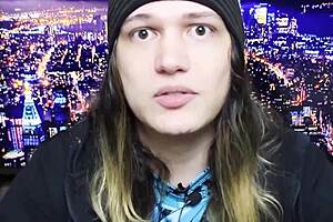 emo guy dines felipe neto in hd