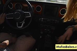 Natural blonde cutie slut Sahara Skye sucks Charles Dera's cock in the car 😍