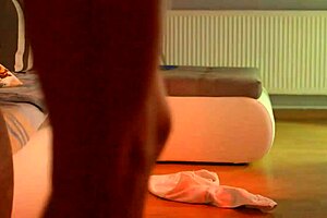 Don't miss this amateur camgirls freaky squirting performance