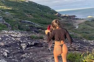 Boquete Em Passeio Na Praia Em F�