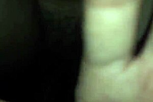 xuất tinh lên mu lồn vk