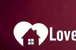 Beauty in the shower pleasures herself quietly 😊