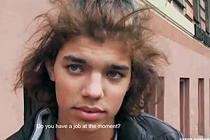 I meet new friends and let them fuck me in doggystyle, then they taste my cum, oh boy!