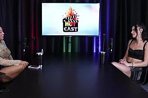 O Ex-Namorado Ensinou Ela Como Dar O Cu E O Prazer No Anal - Debora Andrade Sheer Red