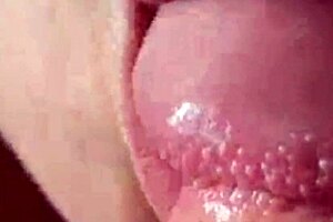 Want to see some chupadas with that african beauty?