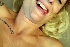 i love watching alineflavio's hot update with cum on tits