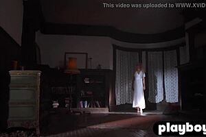 Blonde Milf Lindsey Gayle Evans Strips Naked