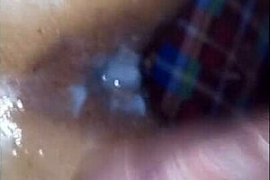 i love giving handjobs to that milf's tight ass and creampie