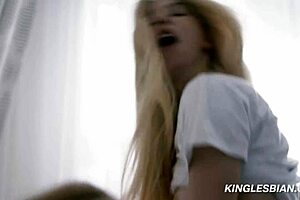 i love to eat my stepsisters pussy uf how yummy