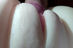 having sex with my cute girlfriend up close