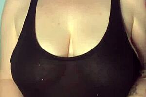 preview slapping my huge tits against the table