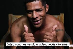 botando o safado pra chupar meu pau grande