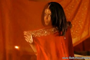 My Indian Lover Prepares Her Body