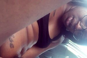 Skarface Eats Naejae Ass