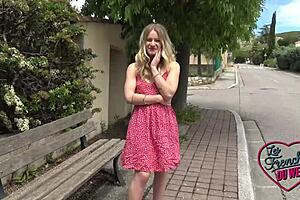 Sally Jeune Blonde De 18Ans Timide Mais Coquine