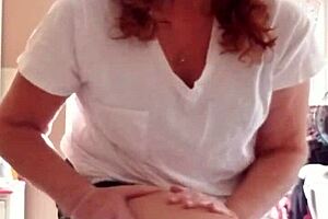 She Puts The Lotion On Her Sexy Skin