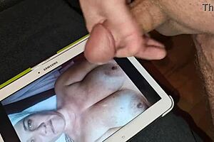 Tribute video for inexpert2 shows intense solo action with massive cumshot finish