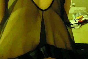 Ricas sesiones de sexo chicas en lenceria y corridas