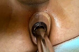 Close Up Tunnel Anal with Vibrator 😏