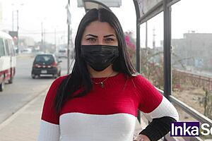 venezuelan beauty ginezflowrs tries first black cock in lima