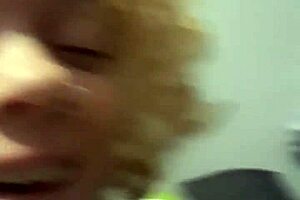 Justin and Niki in taboo milf webcam scene