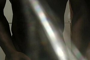 Hey, check out this mysterious Gfedcba sequence in a voyeur setting.