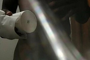 Hey, check out this mysterious Gfedcba sequence in a voyeur setting.