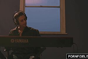 pornfidelity milf fucked and facialed in the studio