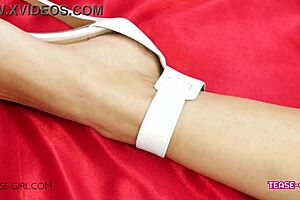 Super hot brunette teen shows her perfect pussy.