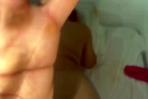 Brazilian Wife's Public Blowjob Shocks In Homemade Reality