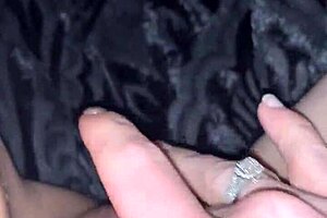 abby kiss enjoys her vibrator in a solo session