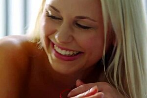 do you wanna play with me - jessie volt lola a 😘