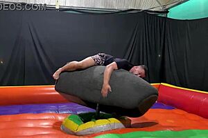 i squirted on the mechanical bull and got my ass worshiped in public