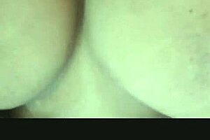 cam girl bavani fingering her pussy