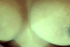 cam girl bavani fingering her pussy