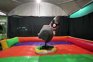 i squirted on the mechanical bull and got my ass worshiped in public
