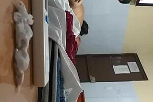 sigueme del minuto 6 30, amiga super apretada su vagina chorrea como chorros apoyame