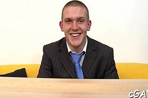 I love sexy homo sex with blowjob and bareback fucking, oh yeahh!