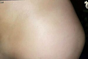 Doy sexo en vivo para parejas swinger y me exite mucho