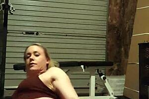 blonde milf gym girl striptease in leggings